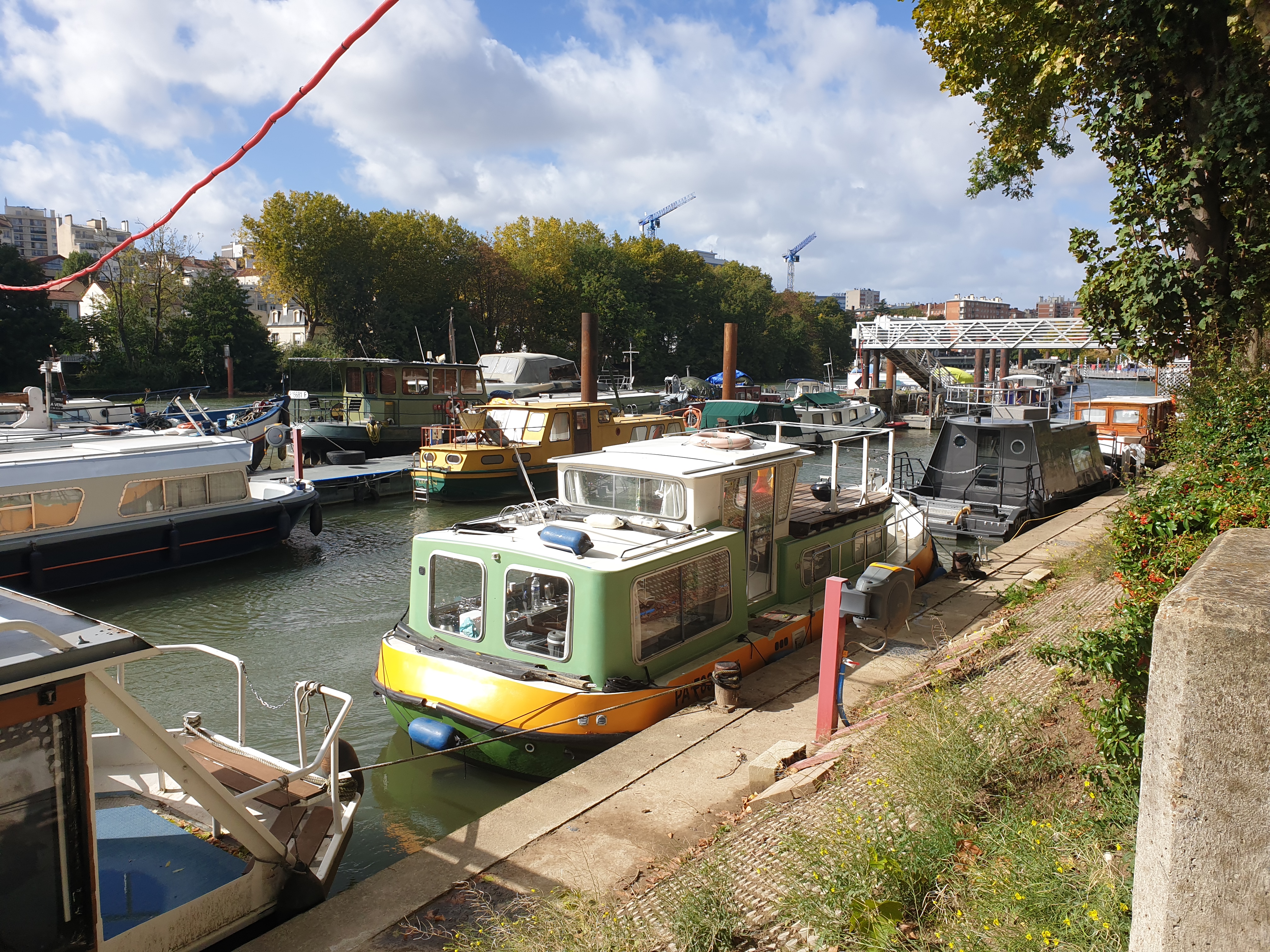 peniches-port-de-plaisance-joinville-le-pont-2.jpg