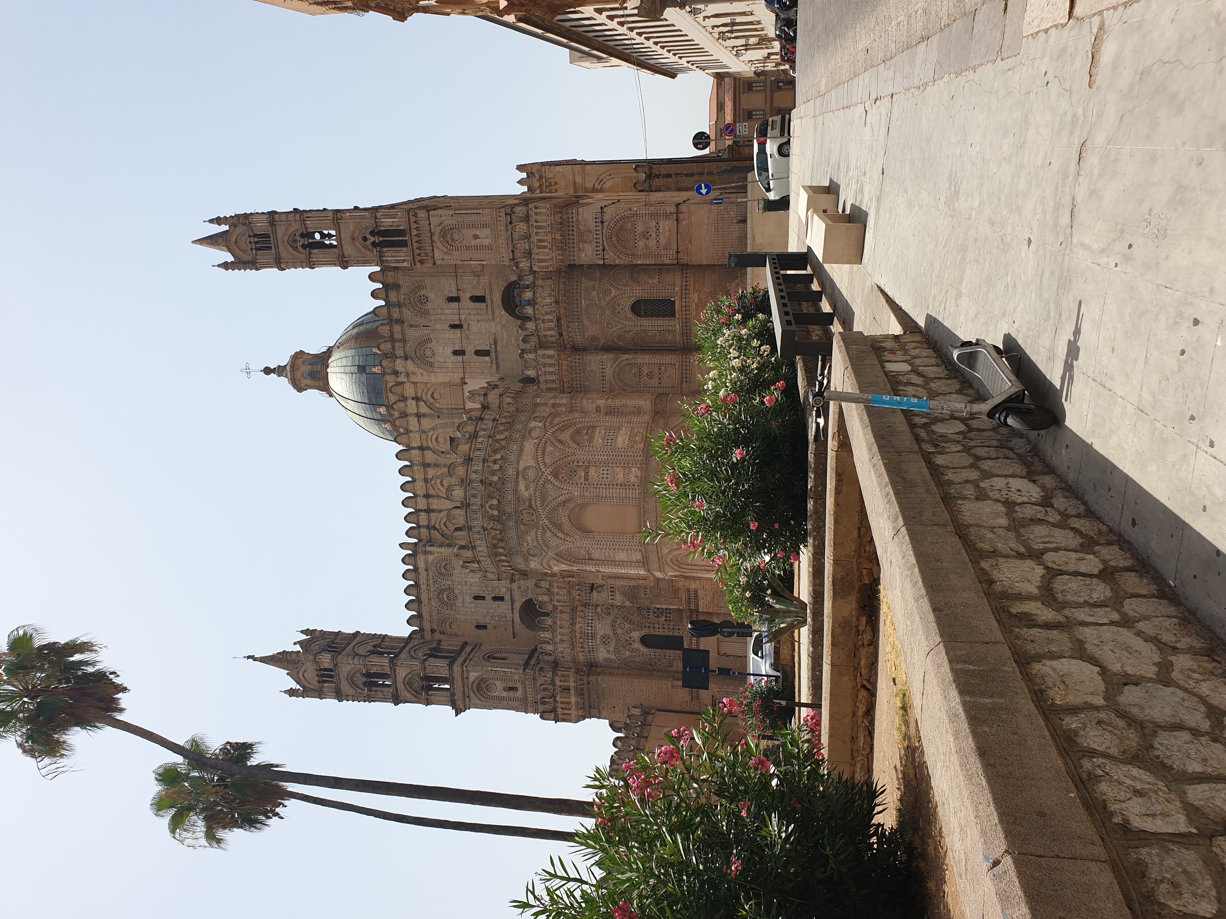 cathedrale-de-palerme-sicile-cote-est.jpg