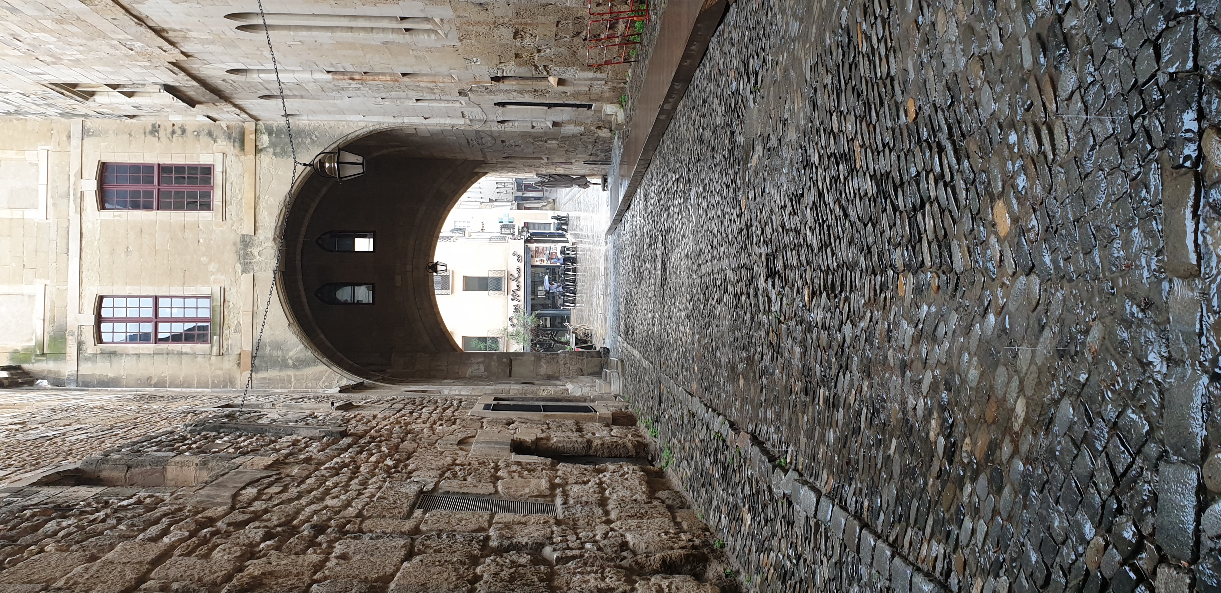 palais-musee-des-archeveque-narbonne-1.jpg