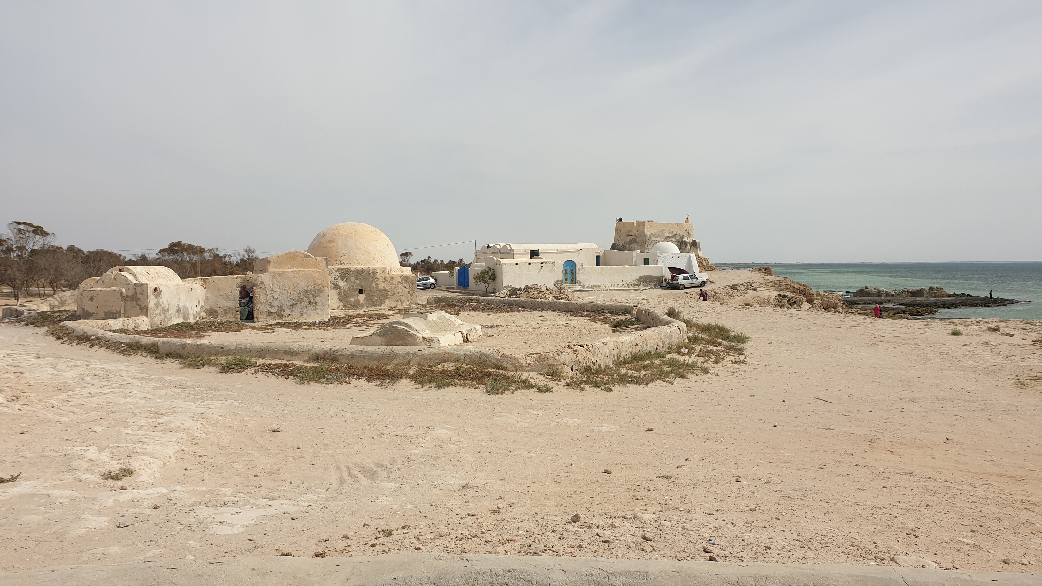 mosquee-sidi-jmour-jerba-tunisie-1.jpg