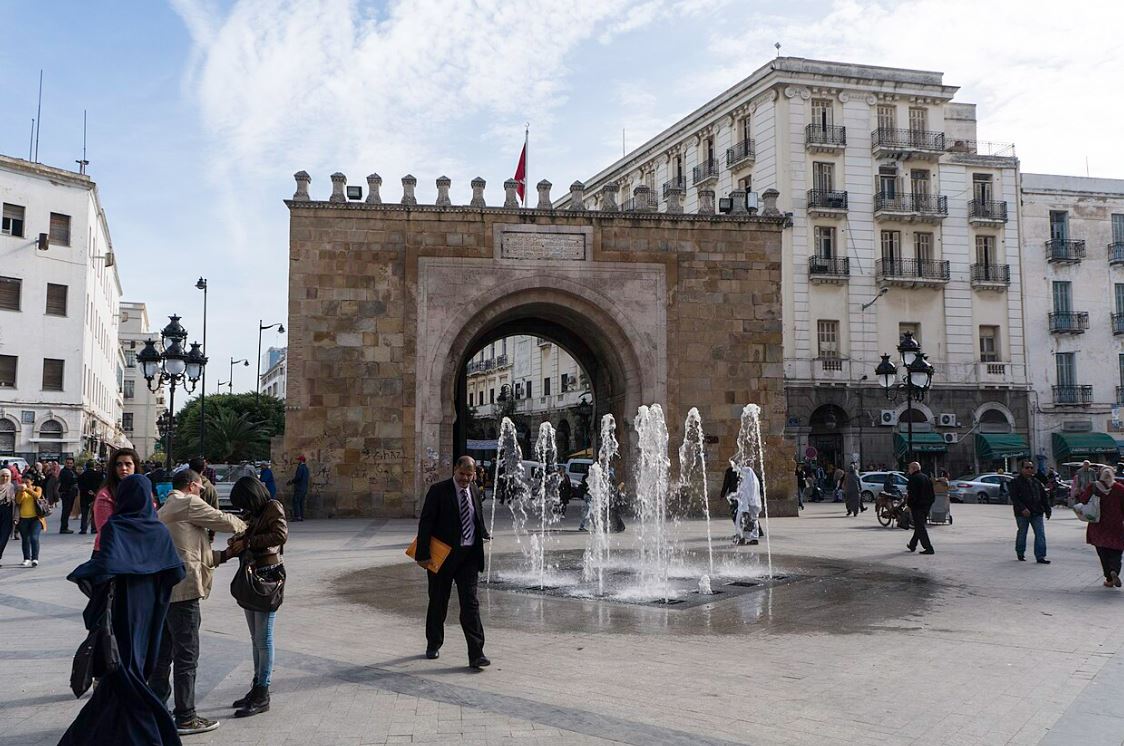 place-de-la-victoire-tunis-tunisie-2.jpg